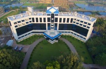Seagull Hotel - Image 1
