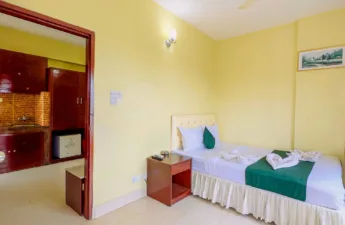 Hotel Vista Bay - Image 2
