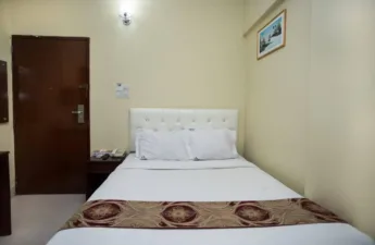 Hotel Vista Bay - Image 1